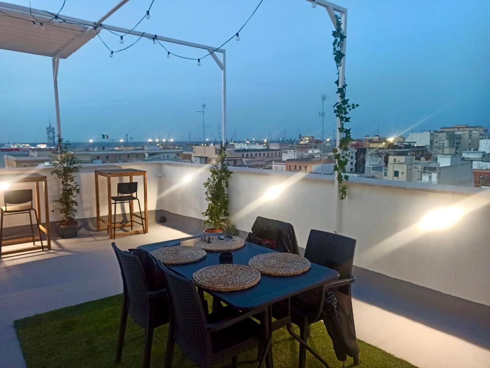 Ferienwohnung Attic8 Bari Exterior foto